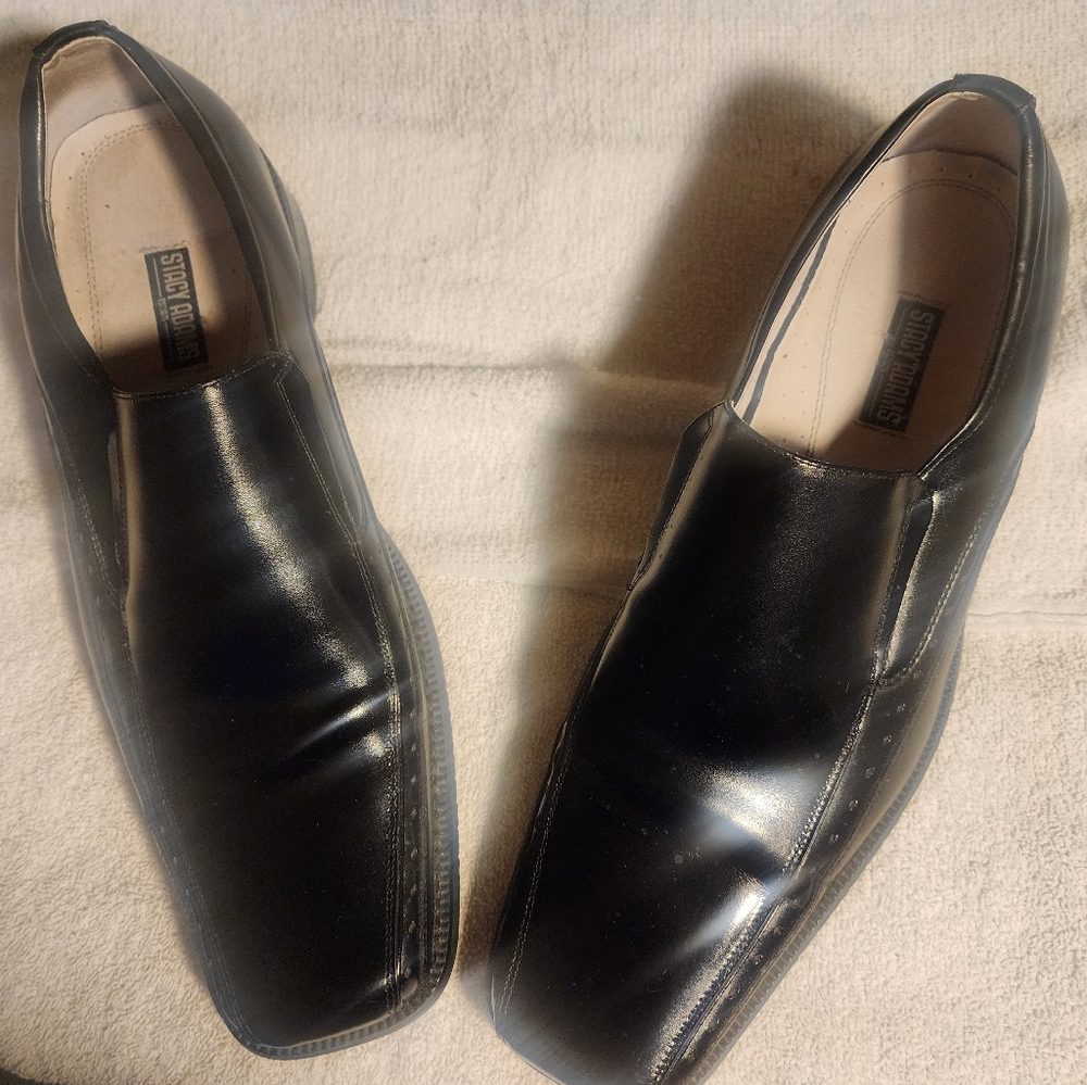 Stacy Adams Black Leather Slipons. 24363-001. Size 13M